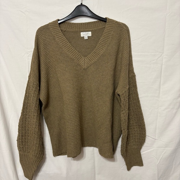 Mud Pie Sweaters - Cozy Mud Pie Oscar V-Neck Sweater.